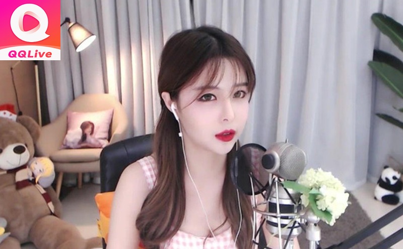 gái xinh livestream